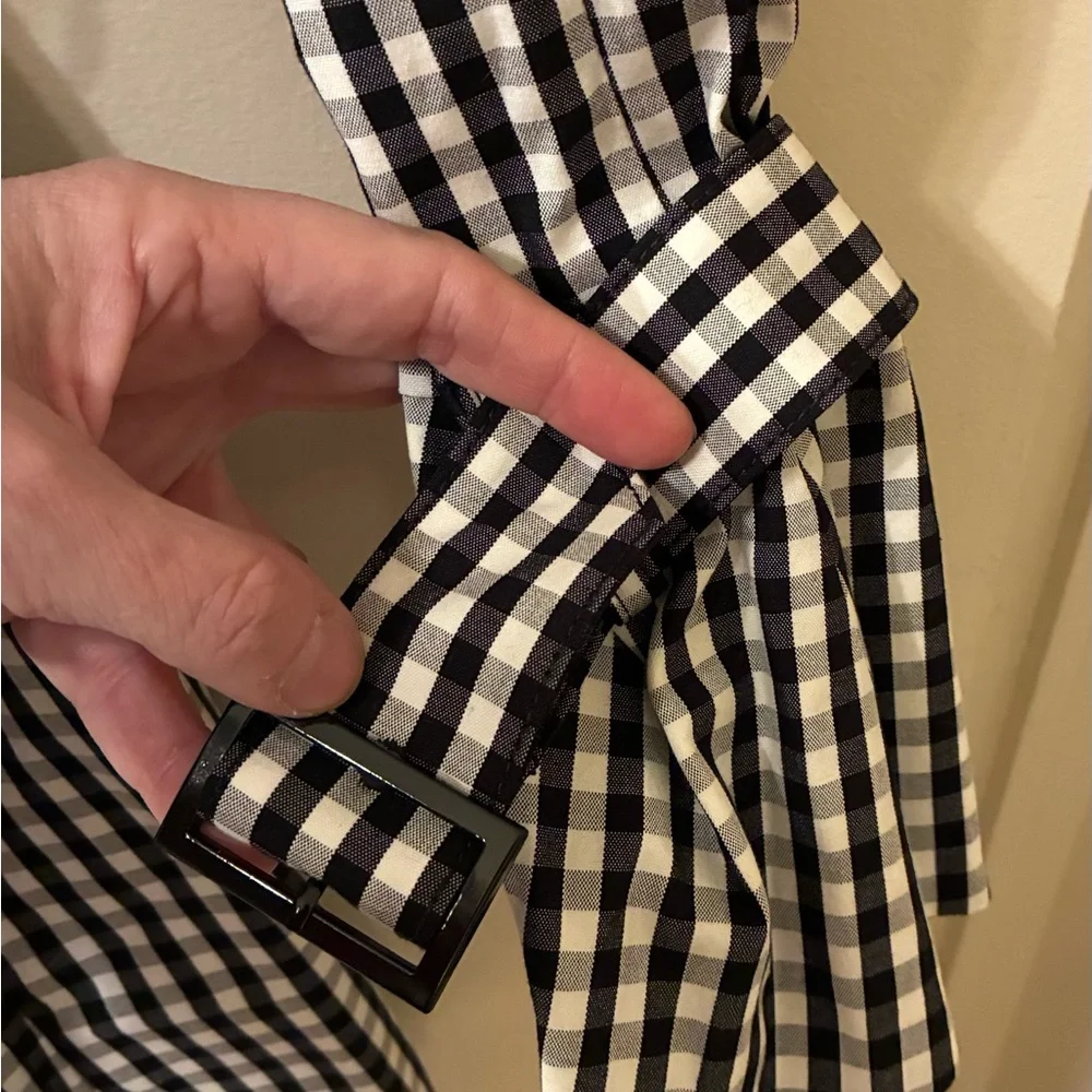 White House Black Market Black and White Gingham Trench Coat- like new . - Picture 8 of 10